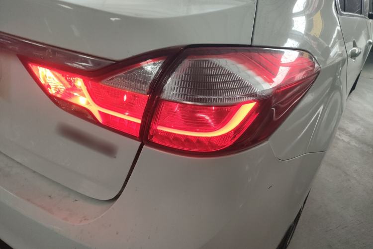 Used Kia K3 2017 1.6L Automatic 15th Anniversary Special Edition GLS Exterior 3