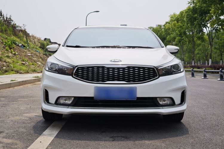 Used Kia K3 2017 1.6L Automatic 15th Anniversary Special Edition GLS Exterior 3