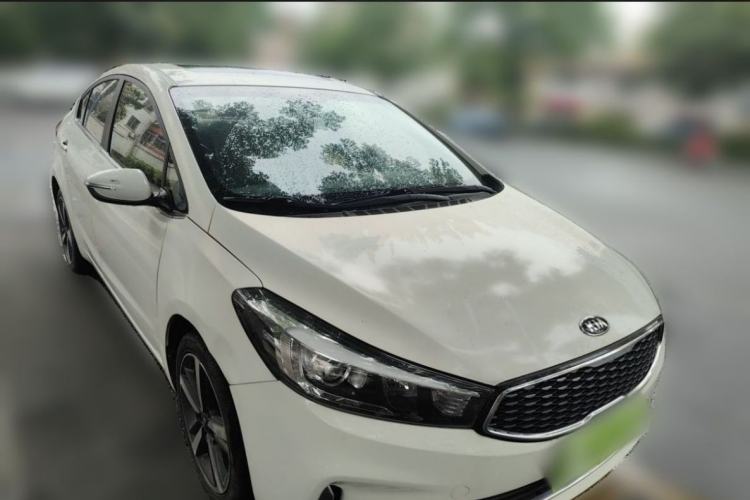 Used Kia K3 2017 1.6L Automatic 15th Anniversary Special Edition GLS Exterior 5