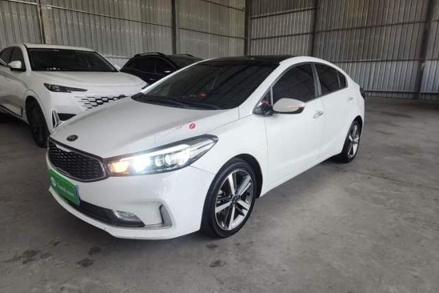 Ojetý Kia K3 2017 1.6L Automatic 15th Anniversary Special Edition GLS