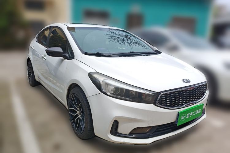 Used Kia K3 2017 1.6L Automatic 15th Anniversary Special Edition GLS Front Right 45 Deg
