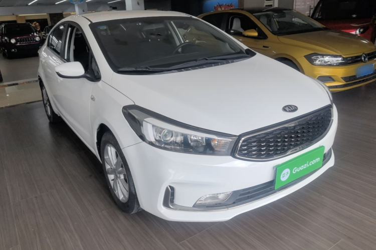 Used Kia K3 2017 1.6L Automatic 15th Anniversary Special Edition GLS Front Right 45 Deg