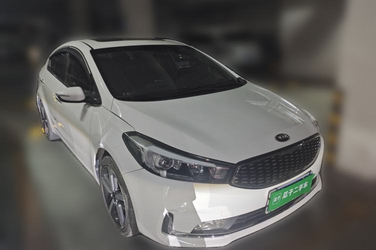 Used Kia K3 2017 1.6L Automatic 15th Anniversary Special Edition GLS Front Right 45 Deg