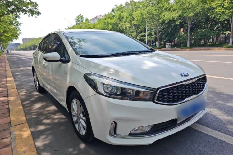 Used Kia K3 2017 1.6L Automatic 15th Anniversary Special Edition GLS Front Right 45 Deg