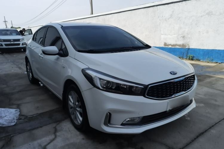 Used Kia K3 2017 1.6L Automatic 15th Anniversary Special Edition GLS Front Right 45 Deg