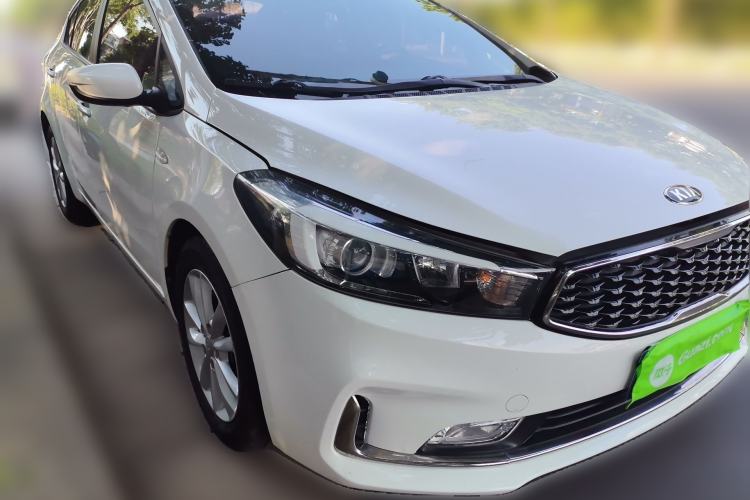 Used Kia K3 2017 1.6L Automatic 15th Anniversary Special Edition GLS Front Right 45 Deg
