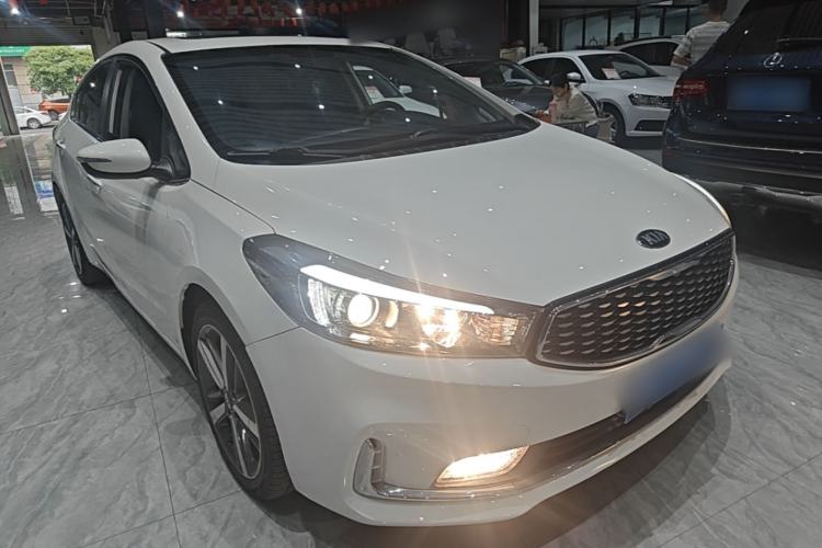 Used Kia K3 2017 1.6L Automatic 15th Anniversary Special Edition GLS Front Right 45 Deg