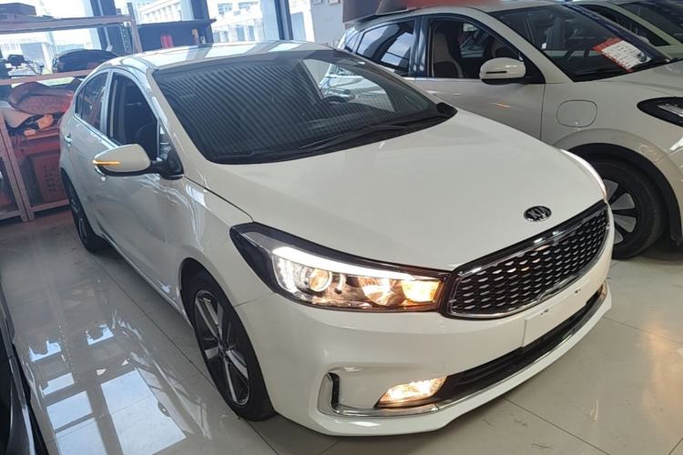 Used Kia K3 2017 1.6L Automatic 15th Anniversary Special Edition GLS Front Right 45 Deg