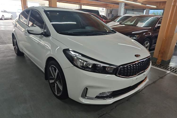 Used Kia K3 2017 1.6L Automatic 15th Anniversary Special Edition GLS Front Right 45 Deg