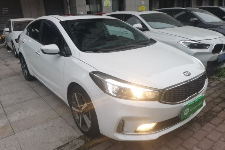 Used Kia K3 2017 1.6L Automatic 15th Anniversary Special Edition GLS Front Right 45 Deg