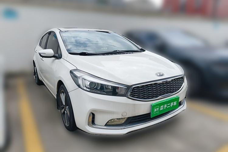Used Kia K3 2017 1.6L Automatic 15th Anniversary Special Edition GLS Front Right 45 Deg