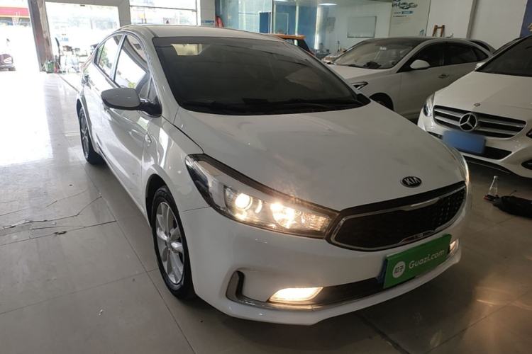 Used Kia K3 2017 1.6L Automatic 15th Anniversary Special Edition GLS Front Right 45 Deg