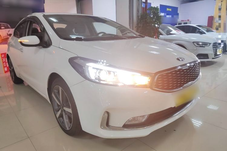 Used Kia K3 2017 1.6L Automatic 15th Anniversary Special Edition GLS Front Right 45 Deg