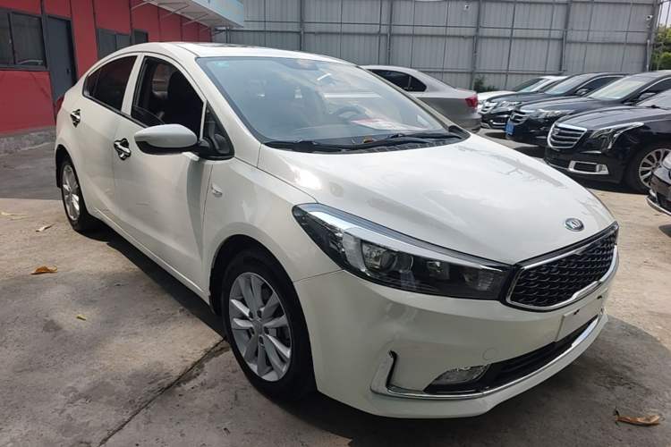Used Kia K3 2017 1.6L Automatic 15th Anniversary Special Edition GLS Front Right 45 Deg