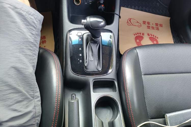 Used Kia K3 2017 1.6L Automatic 15th Anniversary Special Edition GLS Gear Lever