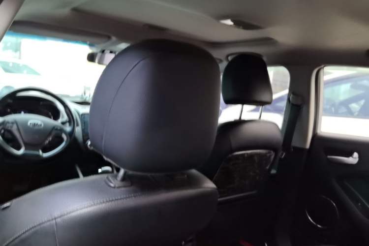 Used Kia K3 2017 1.6L Automatic 15th Anniversary Special Edition GLS Headliner
