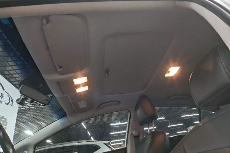 Used Kia K3 2017 1.6L Automatic 15th Anniversary Special Edition GLS Headliner