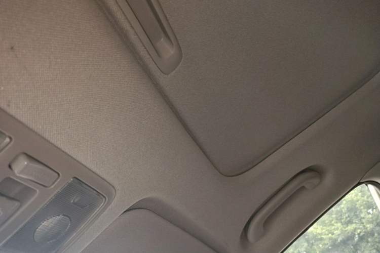 Used Kia K3 2017 1.6L Automatic 15th Anniversary Special Edition GLS Headliner