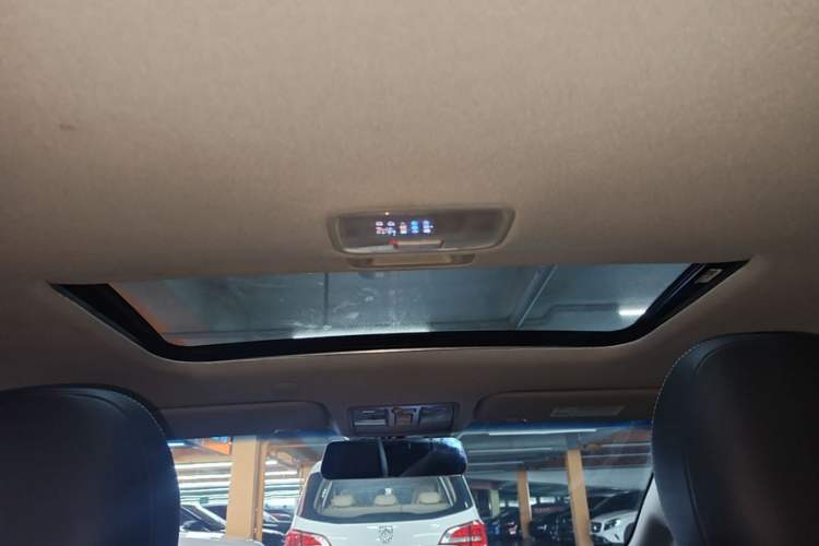 Used Kia K3 2017 1.6L Automatic 15th Anniversary Special Edition GLS Headliner
