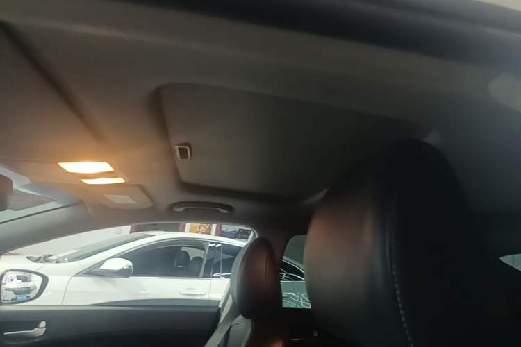 Used Kia K3 2017 1.6L Automatic 15th Anniversary Special Edition GLS Headliner