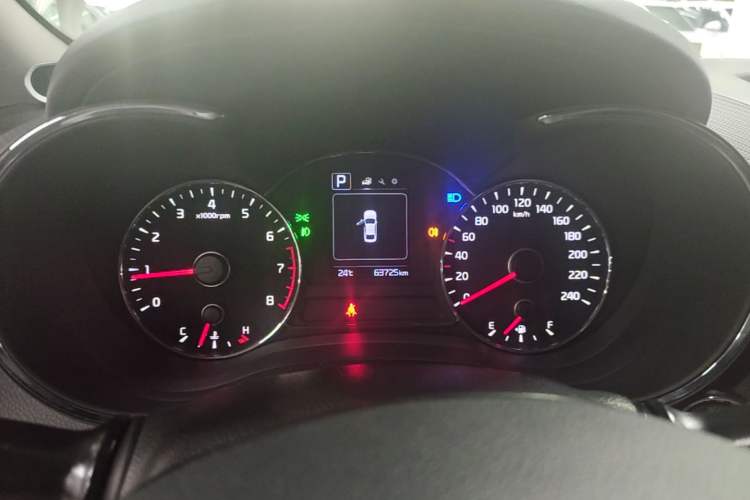 Used Kia K3 2017 1.6L Automatic 15th Anniversary Special Edition GLS Instrument Cluster