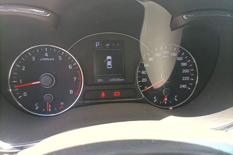 Used Kia K3 2017 1.6L Automatic 15th Anniversary Special Edition GLS Instrument Cluster