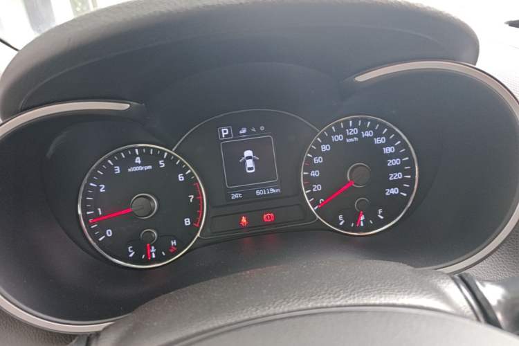 Used Kia K3 2017 1.6L Automatic 15th Anniversary Special Edition GLS Instrument Cluster
