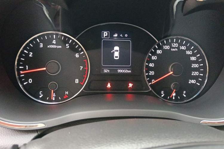 Used Kia K3 2017 1.6L Automatic 15th Anniversary Special Edition GLS Instrument Cluster