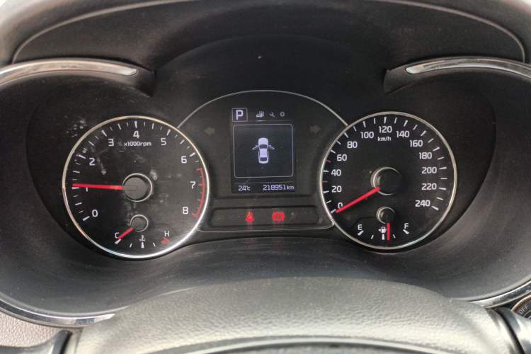 Used Kia K3 2017 1.6L Automatic 15th Anniversary Special Edition GLS Instrument Cluster
