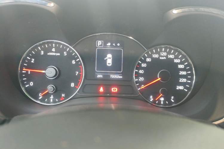 Used Kia K3 2017 1.6L Automatic 15th Anniversary Special Edition GLS Instrument Cluster
