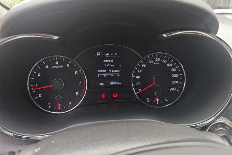 Used Kia K3 2017 1.6L Automatic 15th Anniversary Special Edition GLS Instrument Cluster