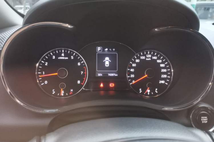 Used Kia K3 2017 1.6L Automatic 15th Anniversary Special Edition GLS Instrument Cluster