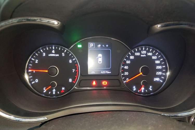 Used Kia K3 2017 1.6L Automatic 15th Anniversary Special Edition GLS Instrument Cluster