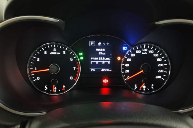 Used Kia K3 2017 1.6L Automatic 15th Anniversary Special Edition GLS Instrument Cluster