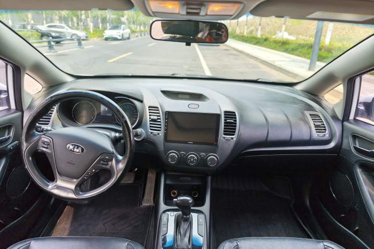 Used Kia K3 2017 1.6L Automatic 15th Anniversary Special Edition GLS Interior 2