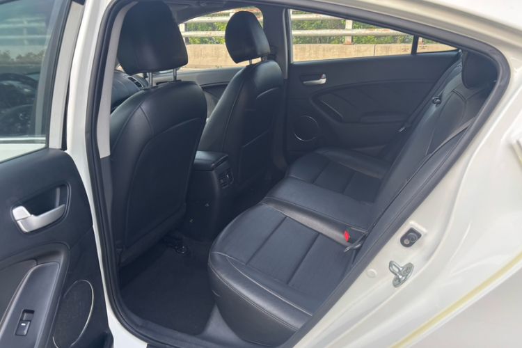 Used Kia K3 2017 1.6L Automatic 15th Anniversary Special Edition GLS Interior 3