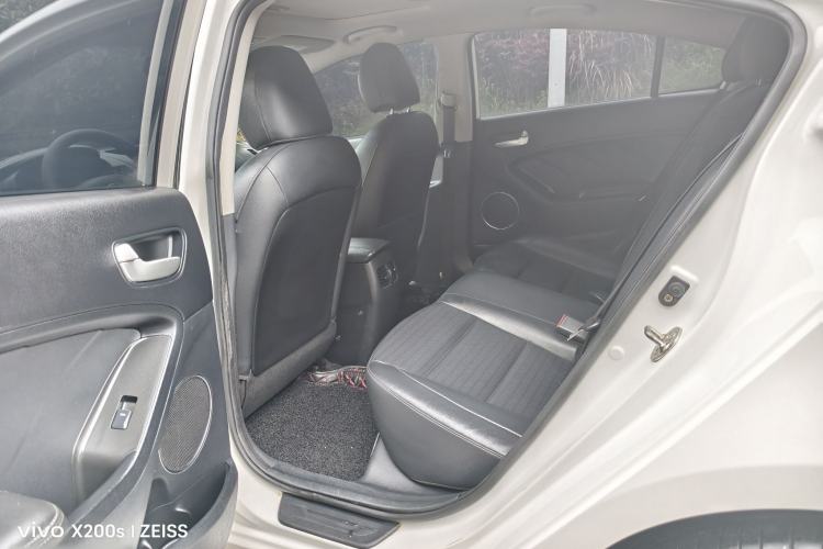 Used Kia K3 2017 1.6L Automatic 15th Anniversary Special Edition GLS Interior 3