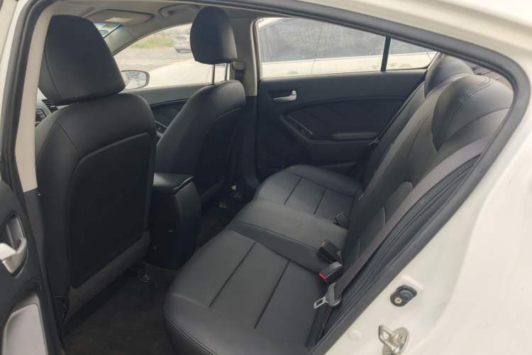 Used Kia K3 2017 1.6L Automatic 15th Anniversary Special Edition GLS Interior 6