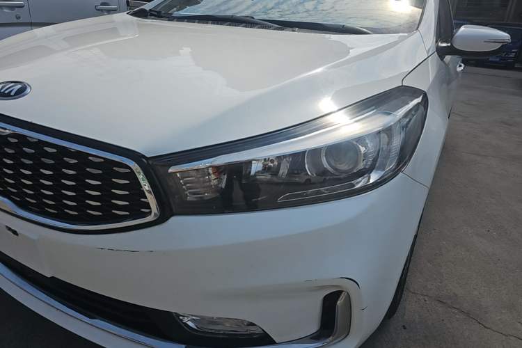 Used Kia K3 2017 1.6L Automatic 15th Anniversary Special Edition GLS Left Front Headlight