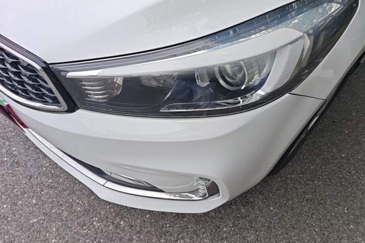 Used Kia K3 2017 1.6L Automatic 15th Anniversary Special Edition GLS Left Front Headlight