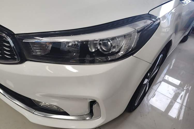 Used Kia K3 2017 1.6L Automatic 15th Anniversary Special Edition GLS Left Front Headlight