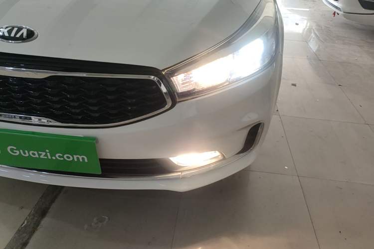 Used Kia K3 2017 1.6L Automatic 15th Anniversary Special Edition GLS Left Front Headlight