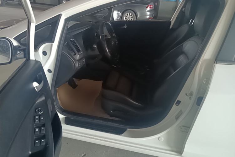 Used Kia K3 2017 1.6L Automatic 15th Anniversary Special Edition GLS Left Front Seat