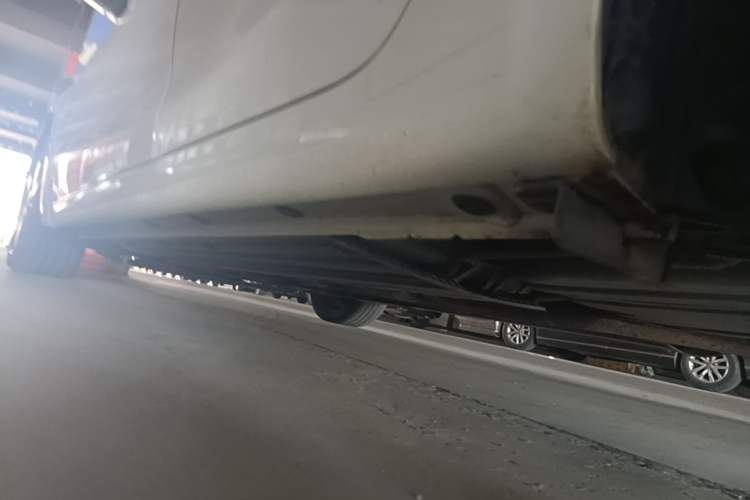 Used Kia K3 2017 1.6L Automatic 15th Anniversary Special Edition GLS Left Side Sill