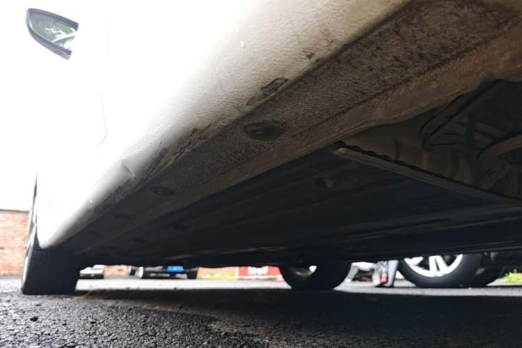 Used Kia K3 2017 1.6L Automatic 15th Anniversary Special Edition GLS Left Side Sill