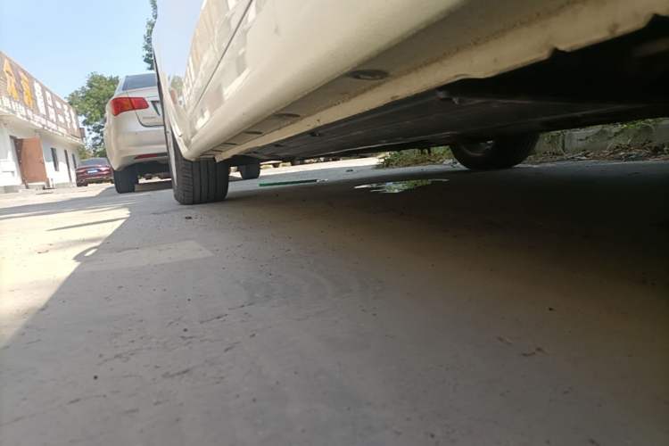 Used Kia K3 2017 1.6L Automatic 15th Anniversary Special Edition GLS Left Side Sill