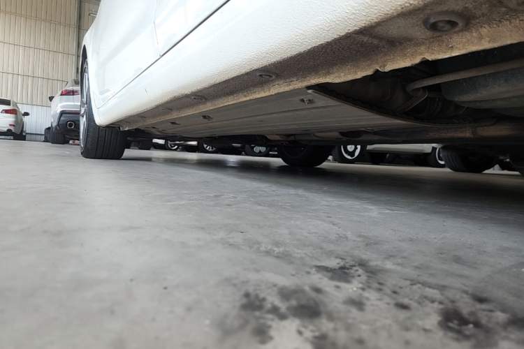 Used Kia K3 2017 1.6L Automatic 15th Anniversary Special Edition GLS Left Side Sill