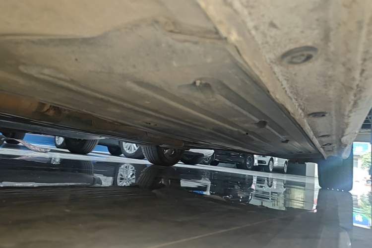 Used Kia K3 2017 1.6L Automatic 15th Anniversary Special Edition GLS Left Side Sill