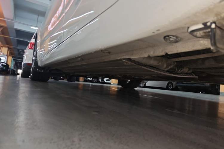 Used Kia K3 2017 1.6L Automatic 15th Anniversary Special Edition GLS Left Side Sill