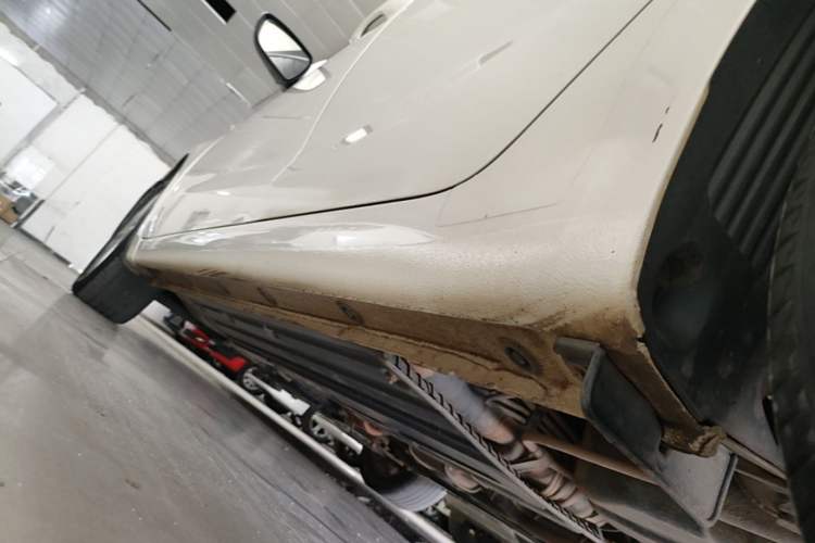 Used Kia K3 2017 1.6L Automatic 15th Anniversary Special Edition GLS Left Side Sill